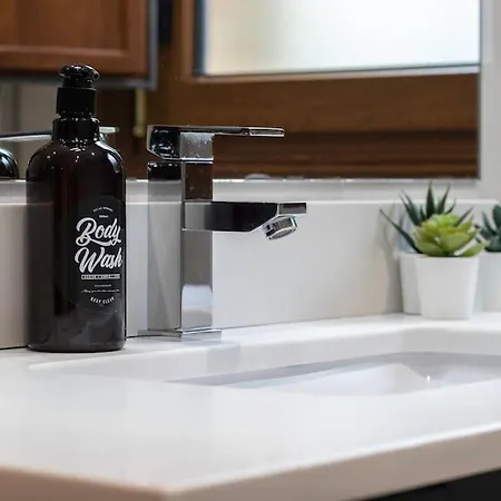 Caserio Entre Bilbao Y Urdaibai *