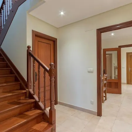 Caserio Entre Bilbao Y Urdaibai * Morga