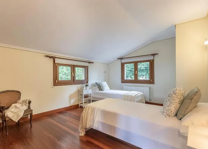 Caserio Entre Bilbao Y Urdaibai Сasa de vacaciones