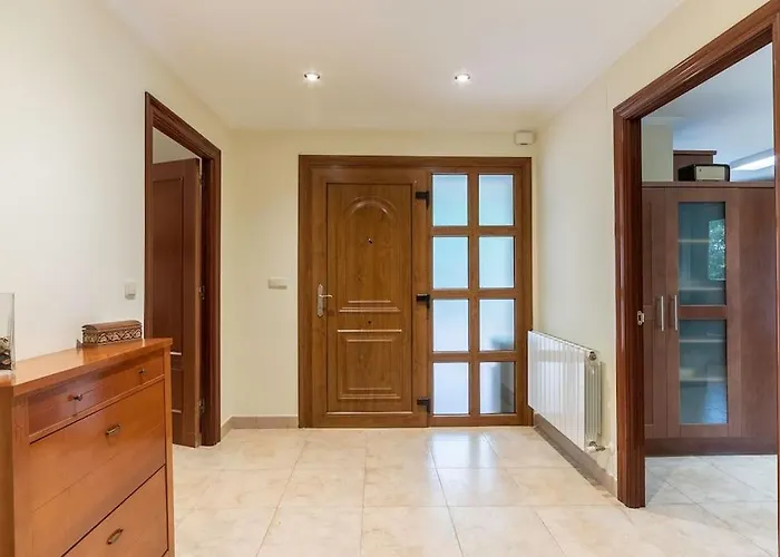 Caserio Entre Bilbao Y Urdaibai Morga